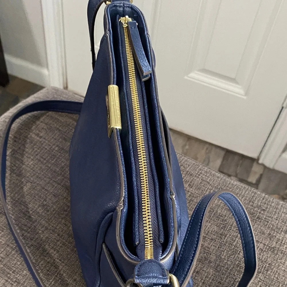 Liz Claiborne Blue Crossbody Bag with Gold Accents